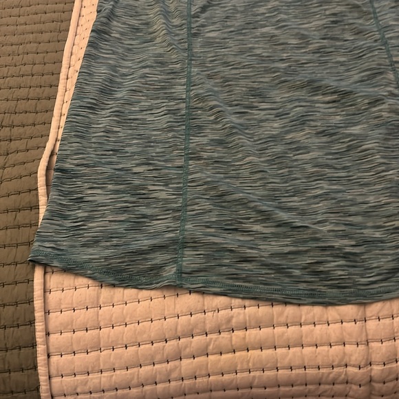 LIVI Short Sleeve Recycled LIVI Soft Tunic - Picture 4 of 10